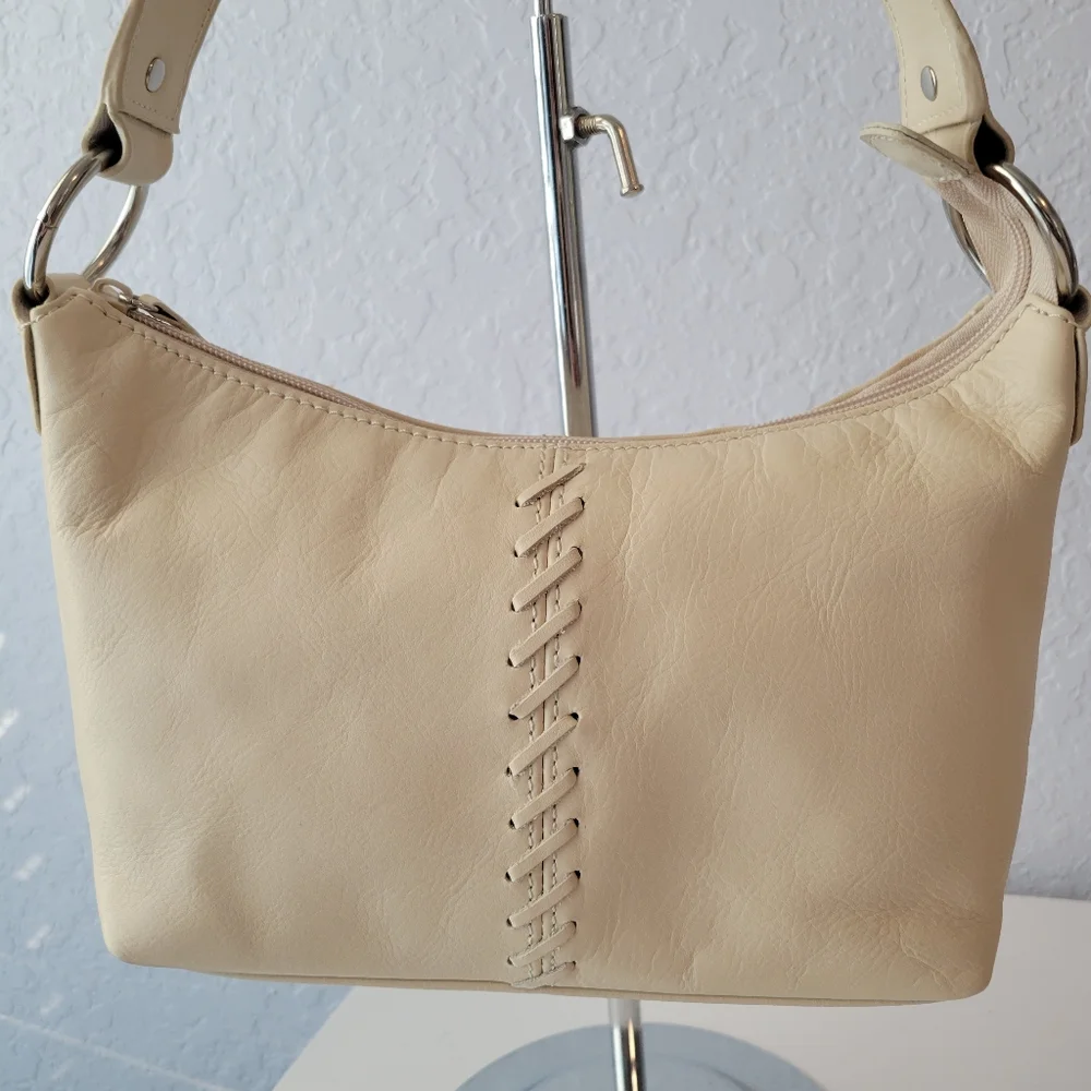 CHAPS VINTAGE CREAM LEATHER BRAIDED SMALL HOBO BAG